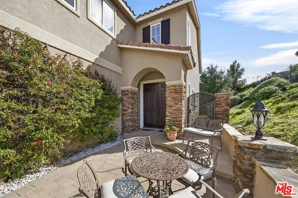 $1,100,000 | 28346 Linda Vista Street, Canyon Country, CA 91387