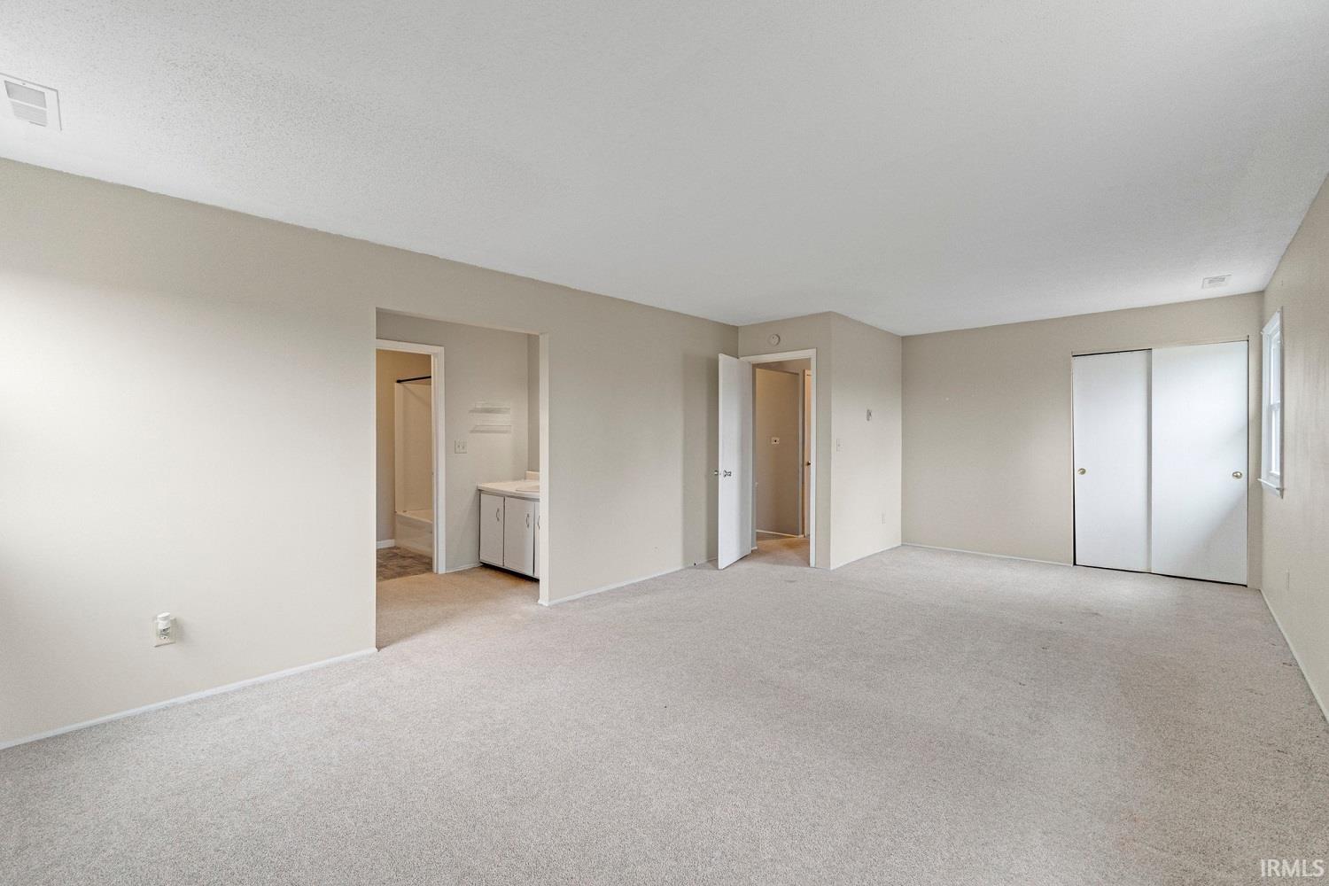 6830 Selkirk Drive Fort Wayne, IN 46816 - Photo 23 of 36