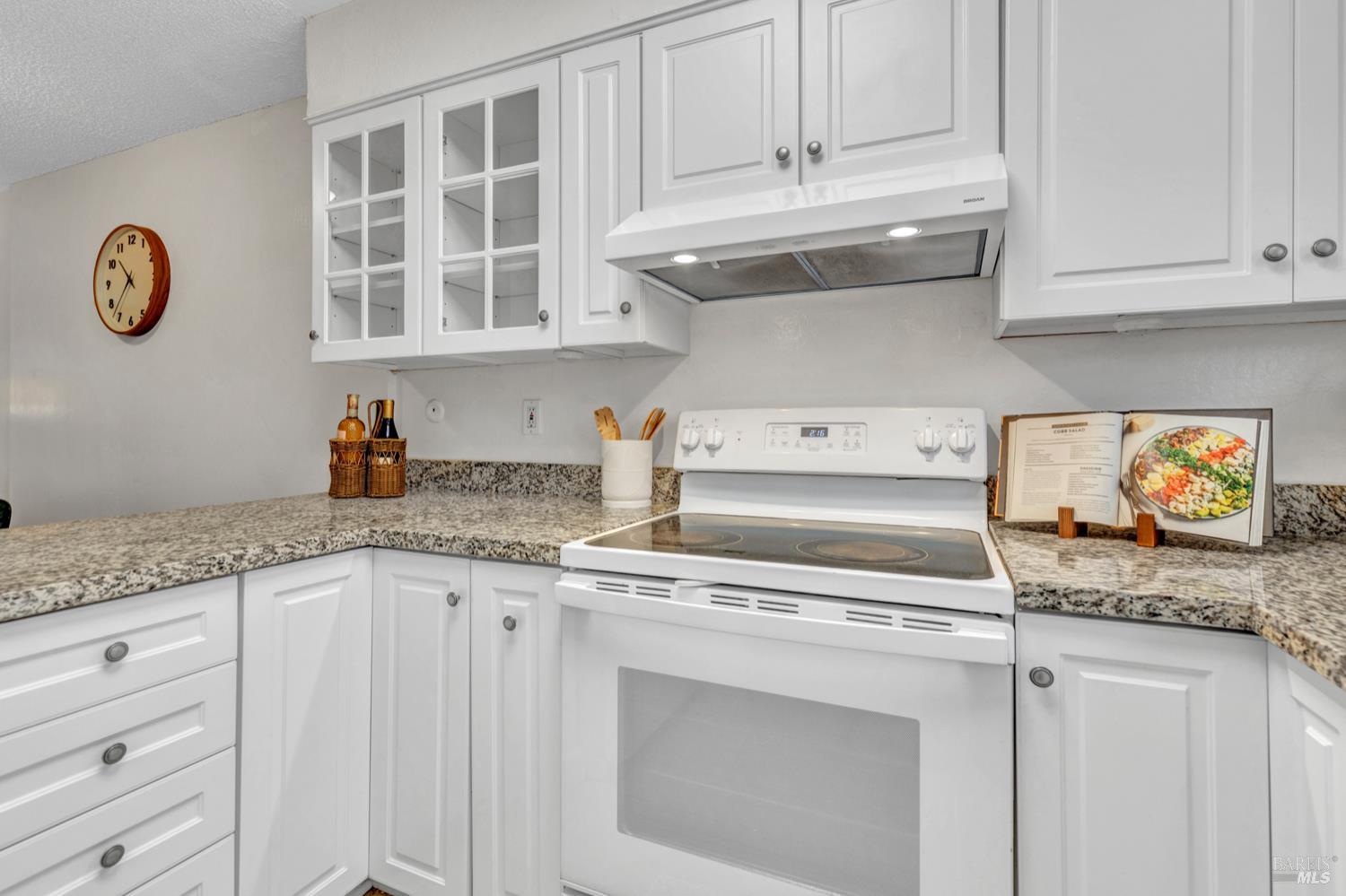 900 Southampton Road, Unit 110 Benicia, CA 94510 - Photo 6 of 14