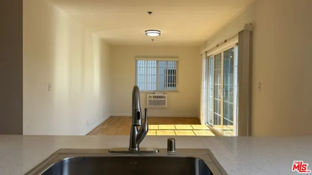 a close view of a stove