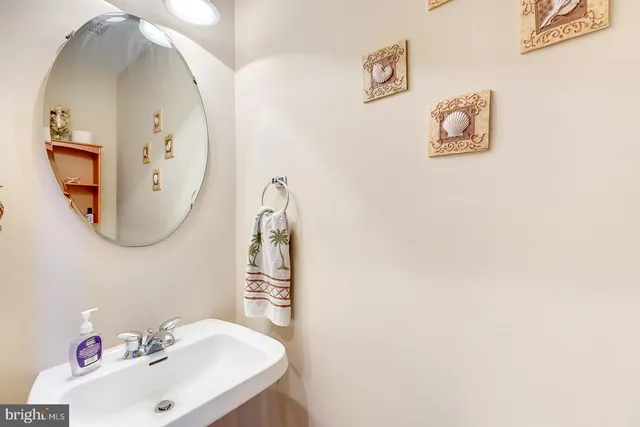 $499,999 | 37484 Oliver Drive, Selbyville, DE 19975