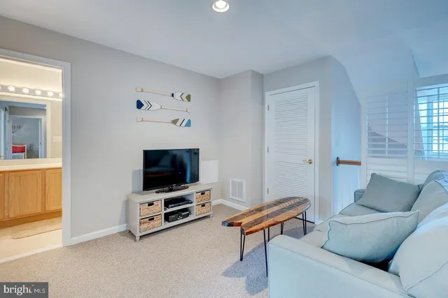 $499,999 | 37484 Oliver Drive, Selbyville, DE 19975