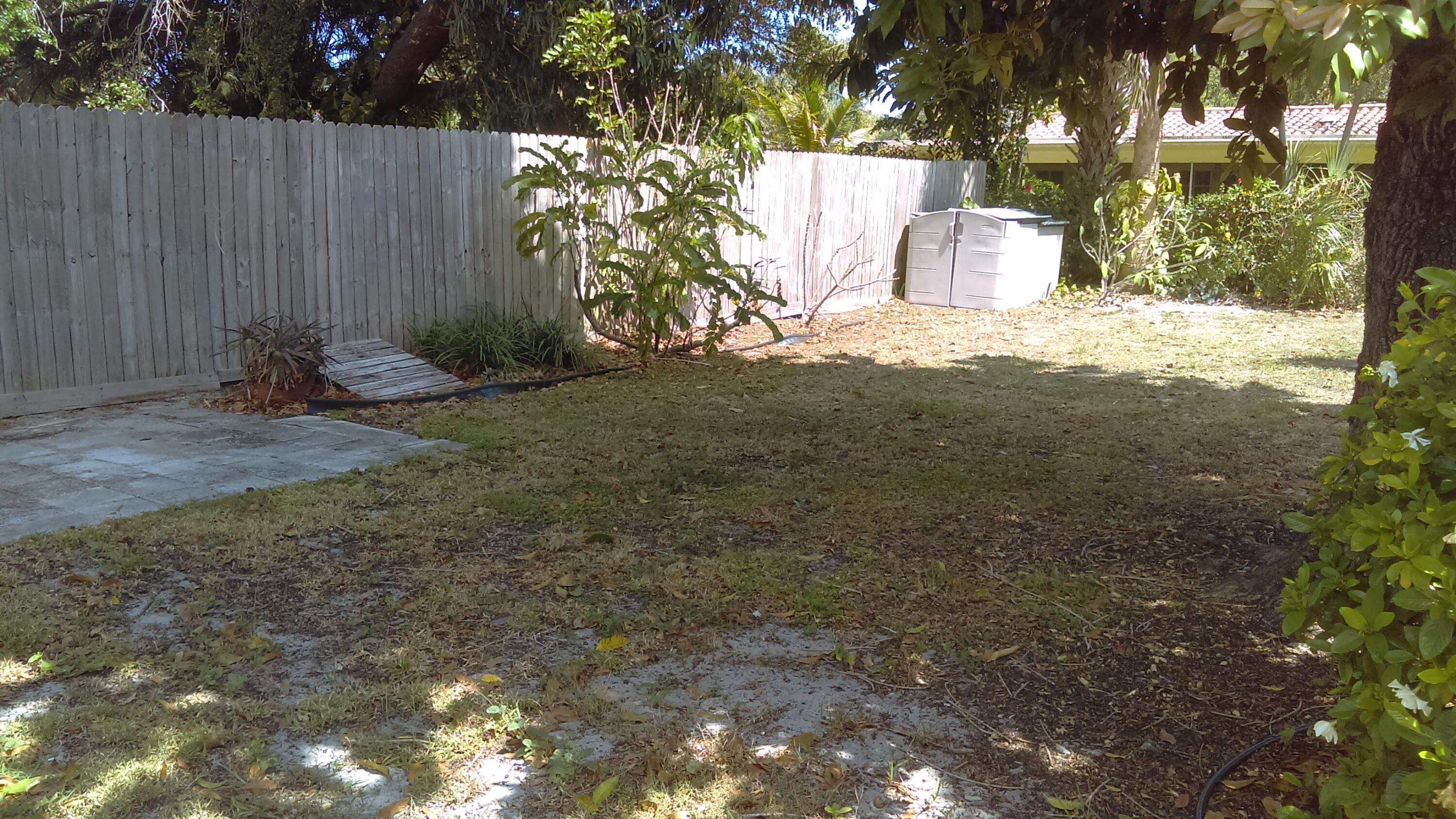 828 Prosperity Farms Road North Palm Beach, FL 33408 - Photo 13 of 13 Large fenced garden