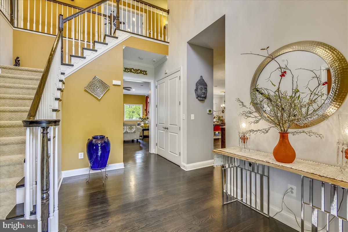 1315 South Seneca Road Baltimore, MD 21220 - Photo 5 of 84 Foyer