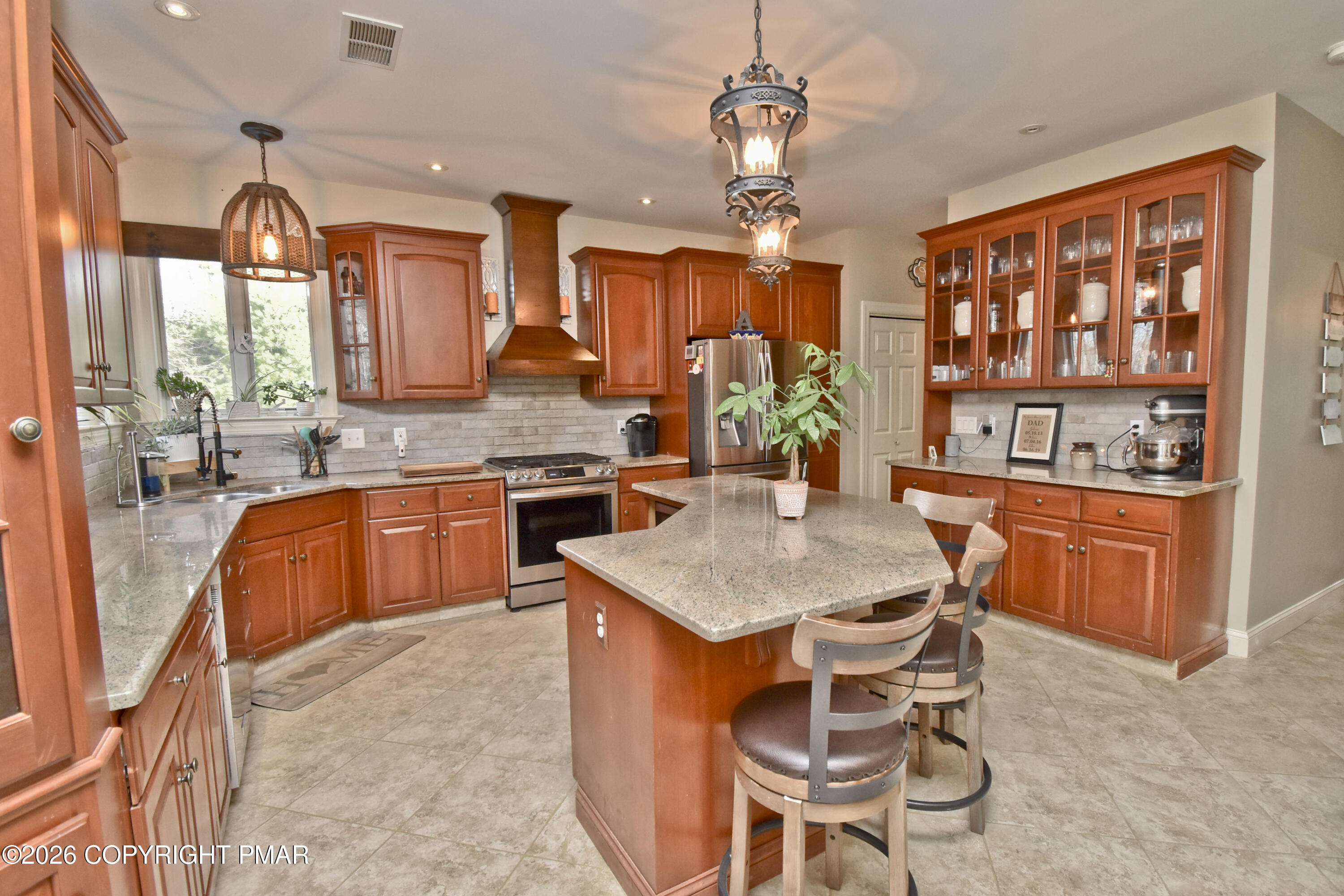 155 Chase Road Stroudsburg, PA 18360 - Photo 15 of 78 5 Kitchen (3)