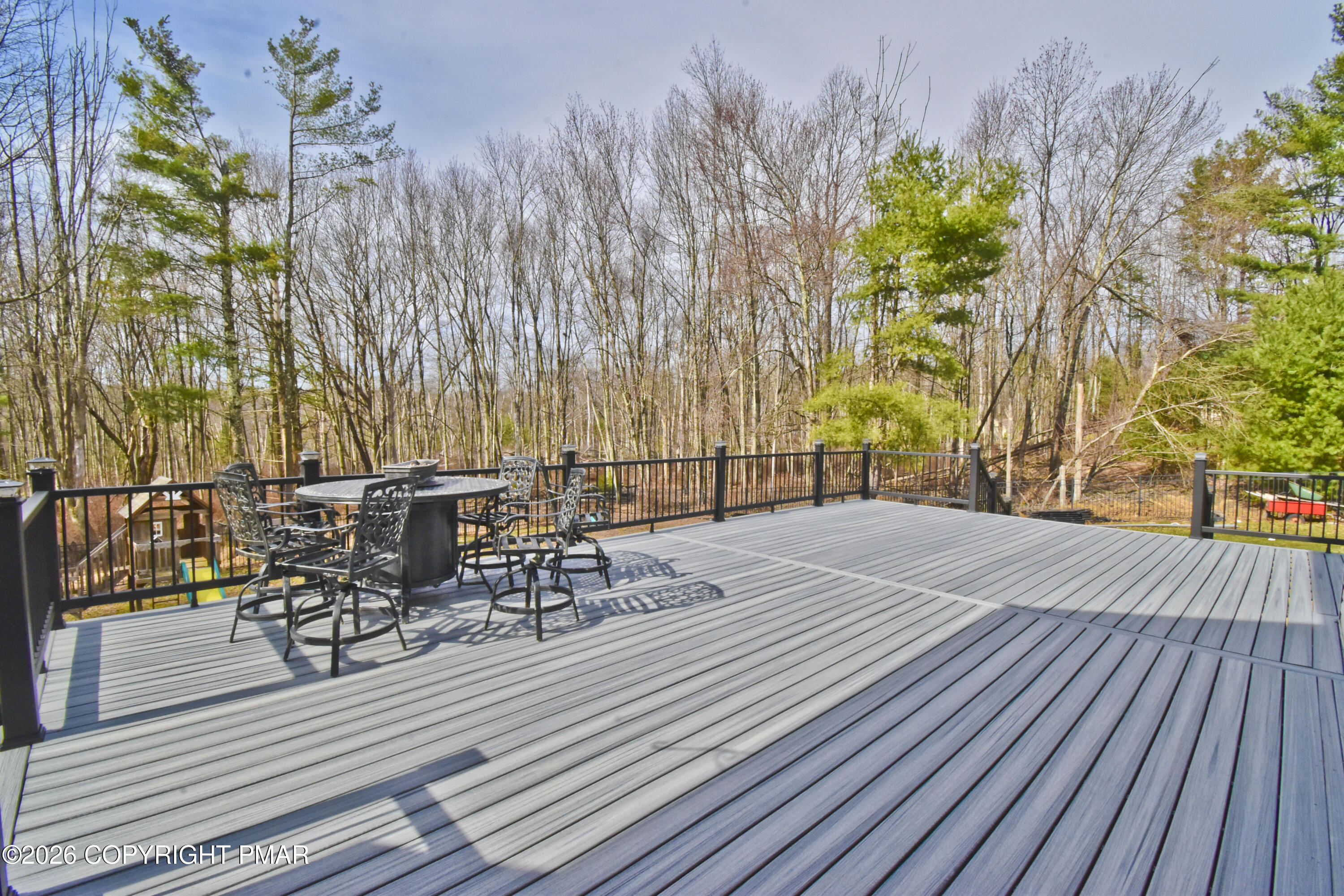 155 Chase Road Stroudsburg, PA 18360 - Photo 60 of 78 14 Deck (1)