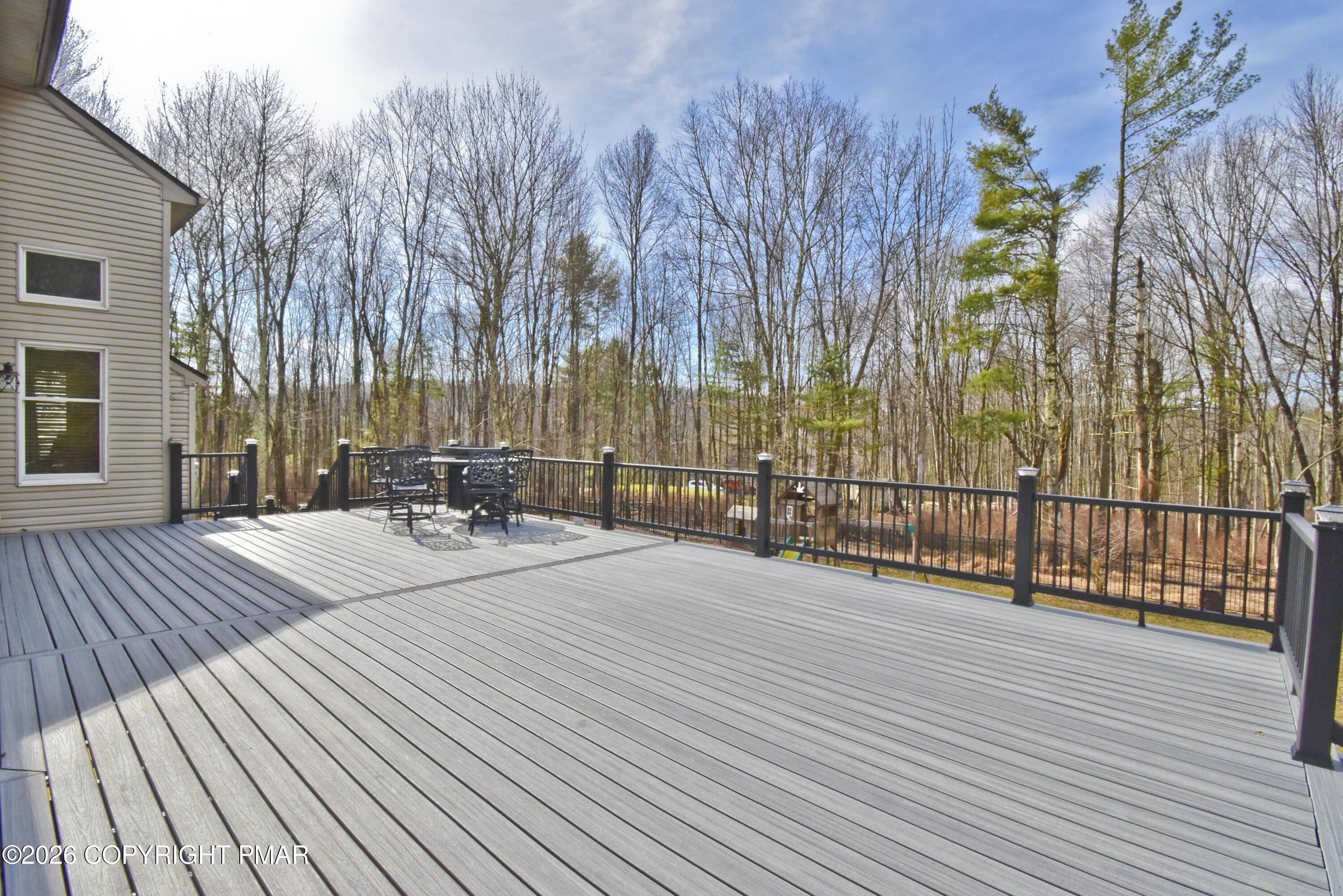 155 Chase Road Stroudsburg, PA 18360 - Photo 61 of 78 14 Deck (2)