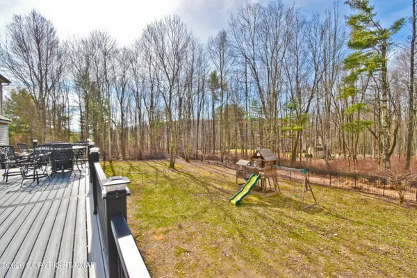 $769,900 | 155 Chase Road, Stroudsburg, PA 18360