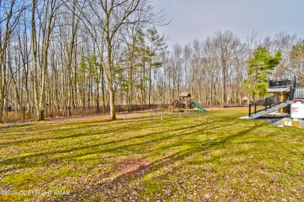 $769,900 | 155 Chase Road, Stroudsburg, PA 18360