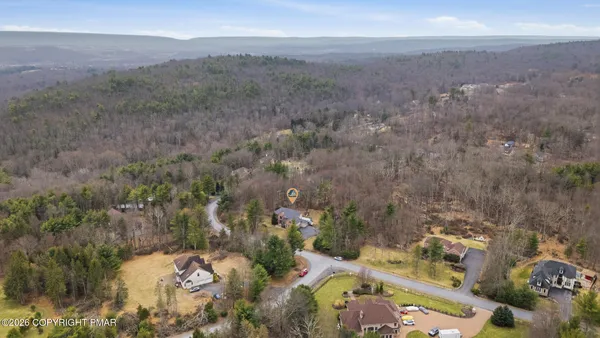 $769,900 | 155 Chase Road, Stroudsburg, PA 18360