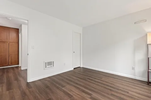 $345,000 | 432 Edgehill Lane, Unit 157, Oceanside, CA 92054