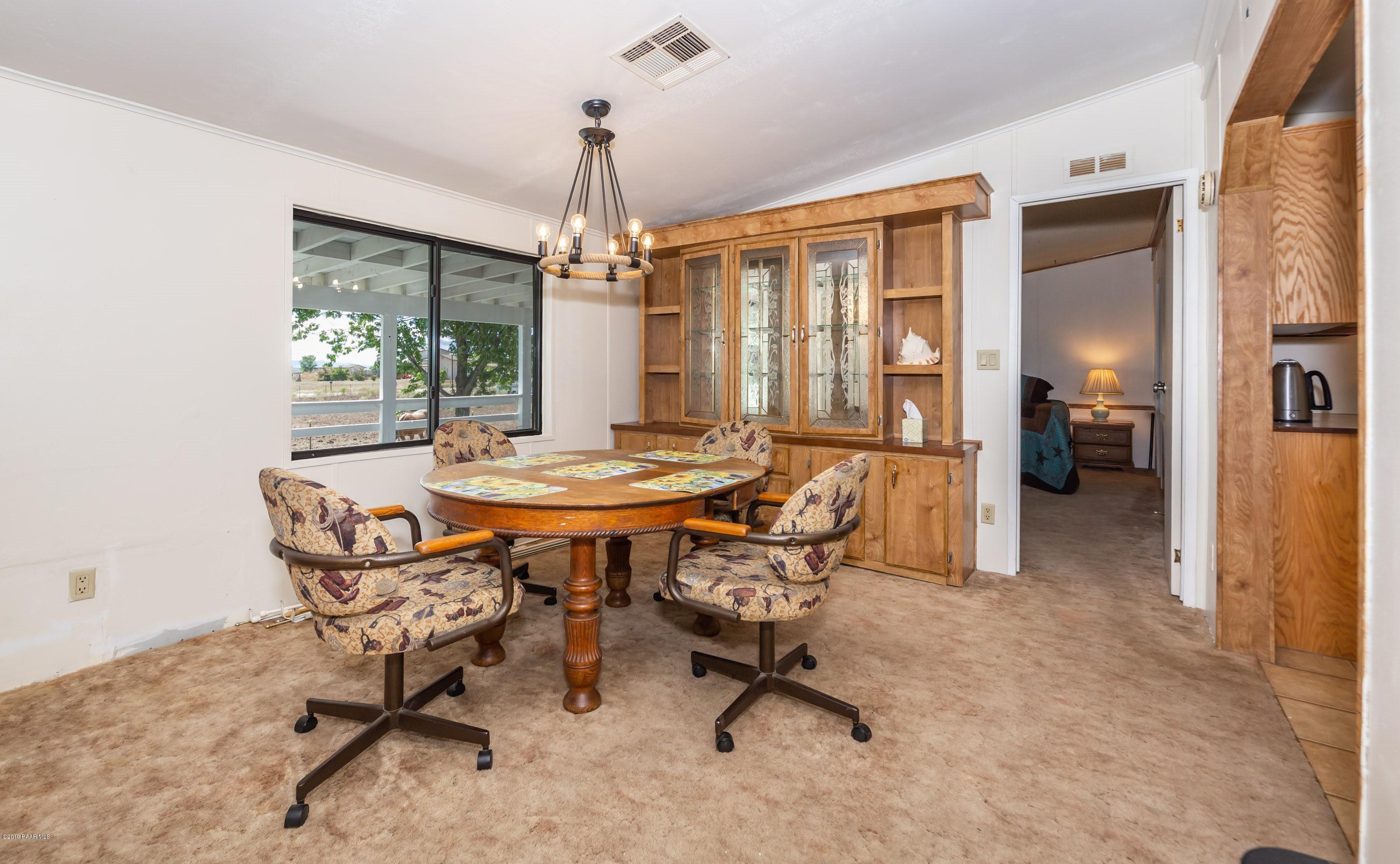 1025 West Justray Ranch Road Chino Valley, AZ 86323 - Photo 8 of 23 007_Dining Room