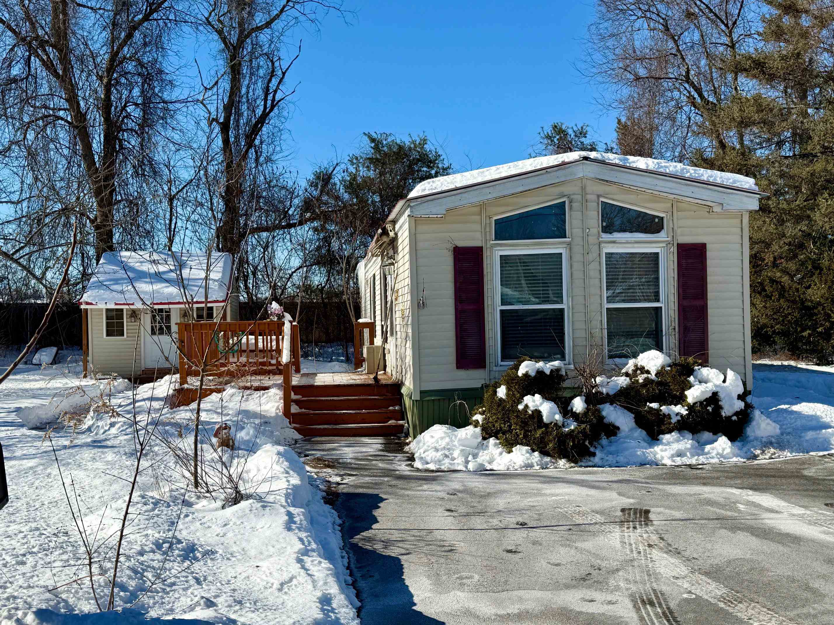 19 Grappone Drive Concord, NH 03301 - Photo 2 of 15