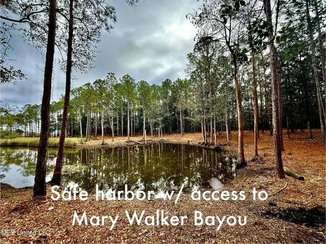 $1,500,000 | 1208 De La Pointe Drive, Gautier, MS 39553