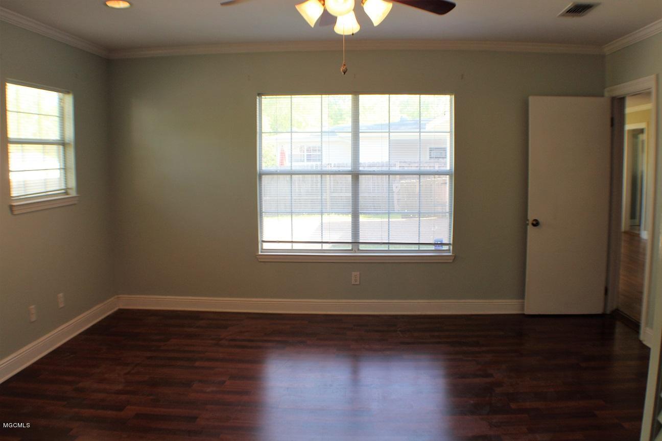1746 Courthouse Road Gulfport, MS 39507 - Photo 10 of 14 IMG_0372