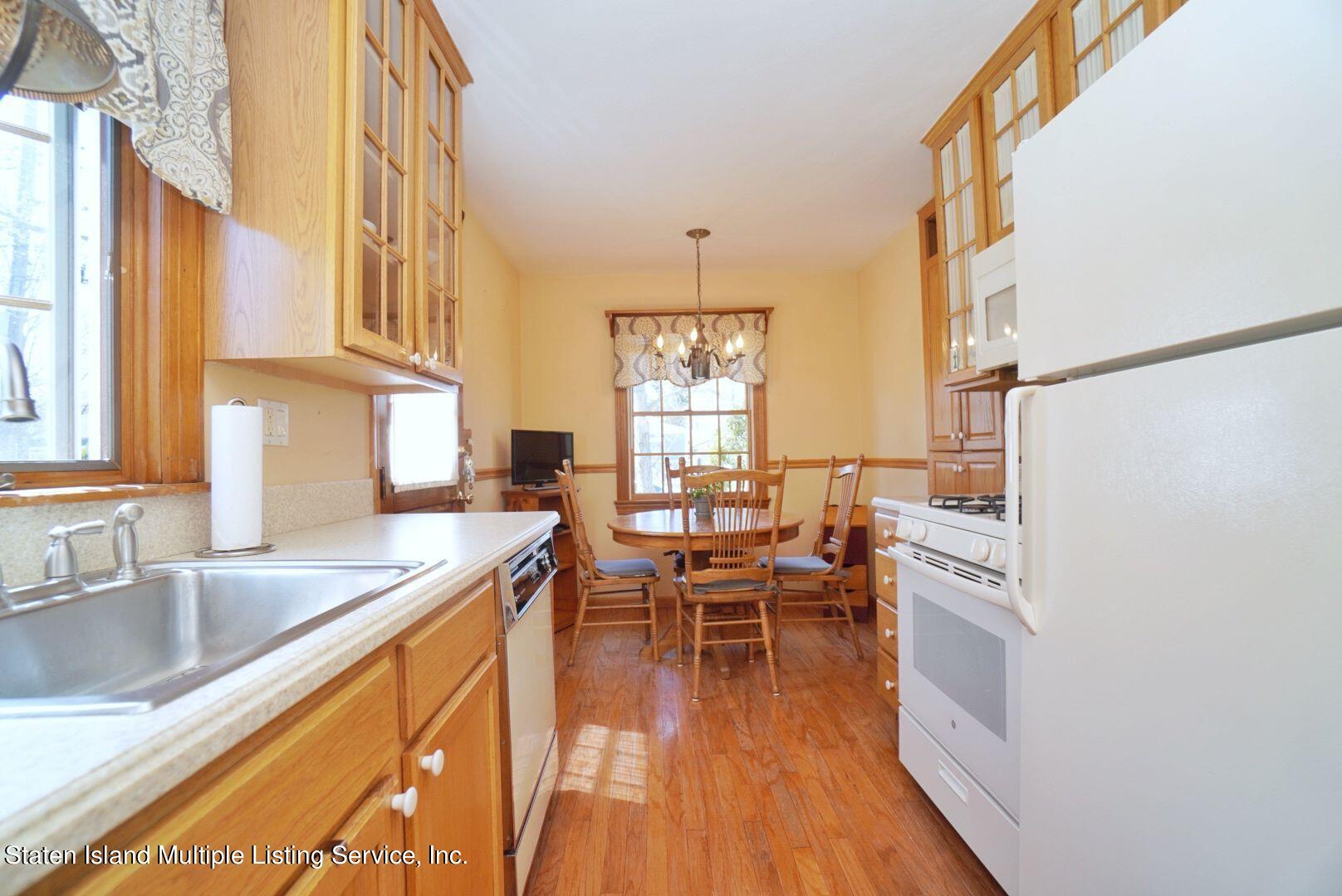 219 Beach Road Staten Island, NY 10312 - Photo 8 of 33 8