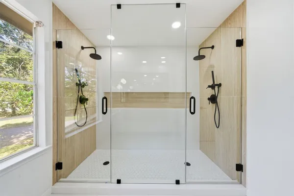 $465,999 | 82 North Apple Springs Circle, The Woodlands, TX 77382