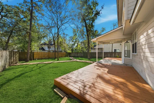 $465,999 | 82 North Apple Springs Circle, The Woodlands, TX 77382