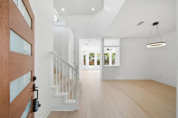 $465,999 | 82 North Apple Springs Circle, The Woodlands, TX 77382