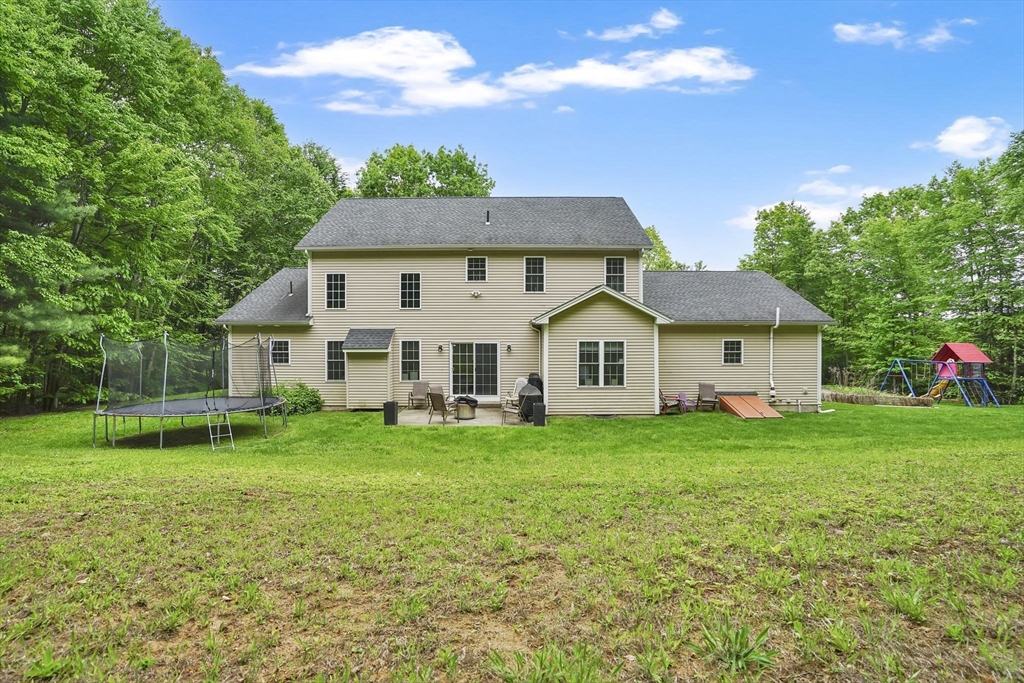 32 Bissonnette Circle Southampton, MA 01073 - Photo 36 of 38