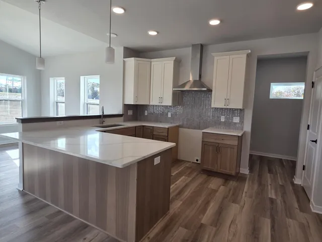 $599,900 | 2491 Boulder Drive, Slinger, WI 53086