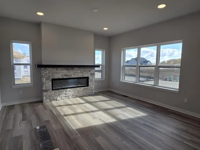 $599,900 | 2491 Boulder Drive, Slinger, WI 53086