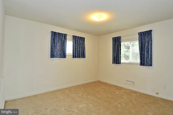 928 Vanderwood Road Catonsville, MD 21228 - Photo 10 of 17 Bedroom