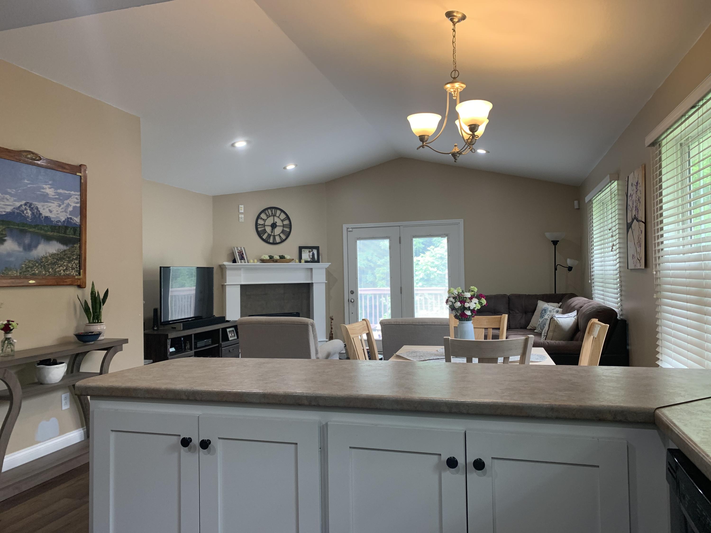 3804 Kellys Ferry Road Chattanooga, TN 37419 - Photo 8 of 26 Kitchen Views
