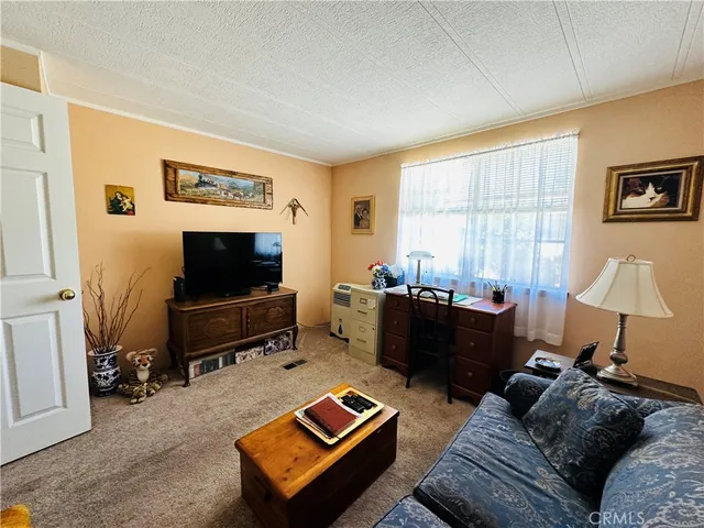 $122,000 | 2230 Lake Park Drive, Unit 193, San Jacinto, CA 92583