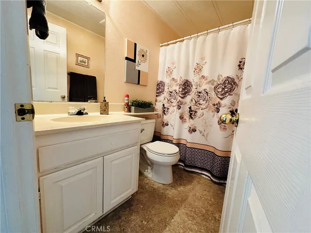 $122,000 | 2230 Lake Park Drive, Unit 193, San Jacinto, CA 92583