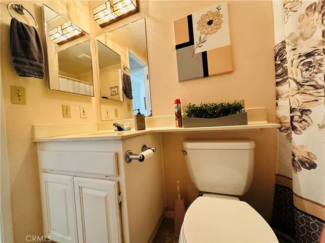 $122,000 | 2230 Lake Park Drive, Unit 193, San Jacinto, CA 92583