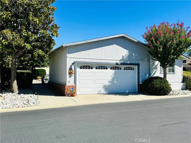 $122,000 | 2230 Lake Park Drive, Unit 193, San Jacinto, CA 92583