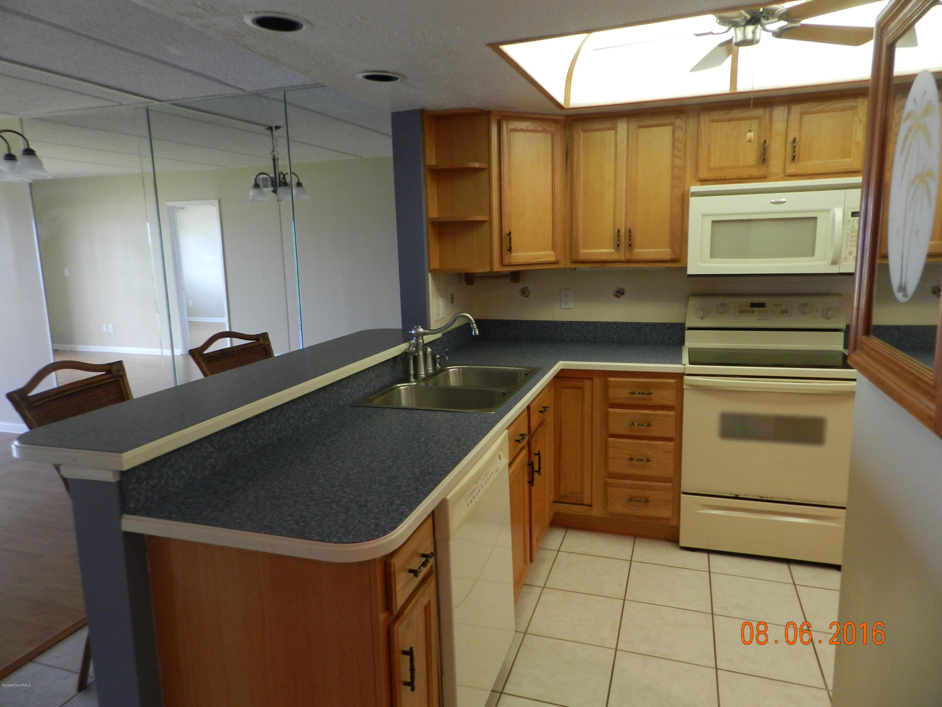 3901 Dixie Highway Northeast, Unit 106 Palm Bay, FL 32905 - Photo 4 of 17 DSCN2847