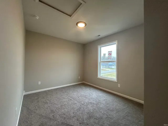 $2,300 | 211 Brescia Drive, Fort Wayne, IN 46814