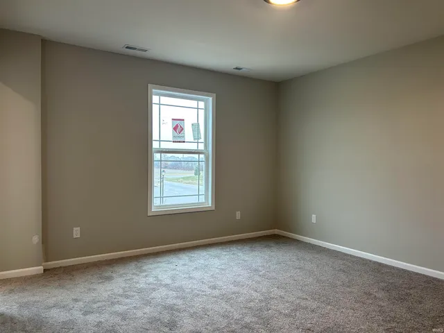 $2,300 | 211 Brescia Drive, Fort Wayne, IN 46814