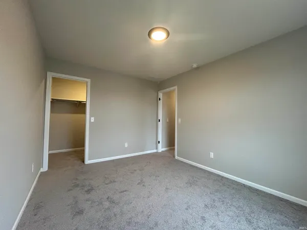 $2,300 | 211 Brescia Drive, Fort Wayne, IN 46814