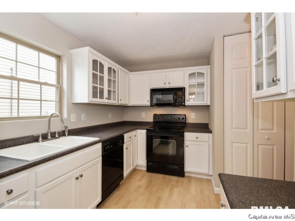 4002 Marryat Drive Springfield, IL 62711 - Photo 13 of 25
