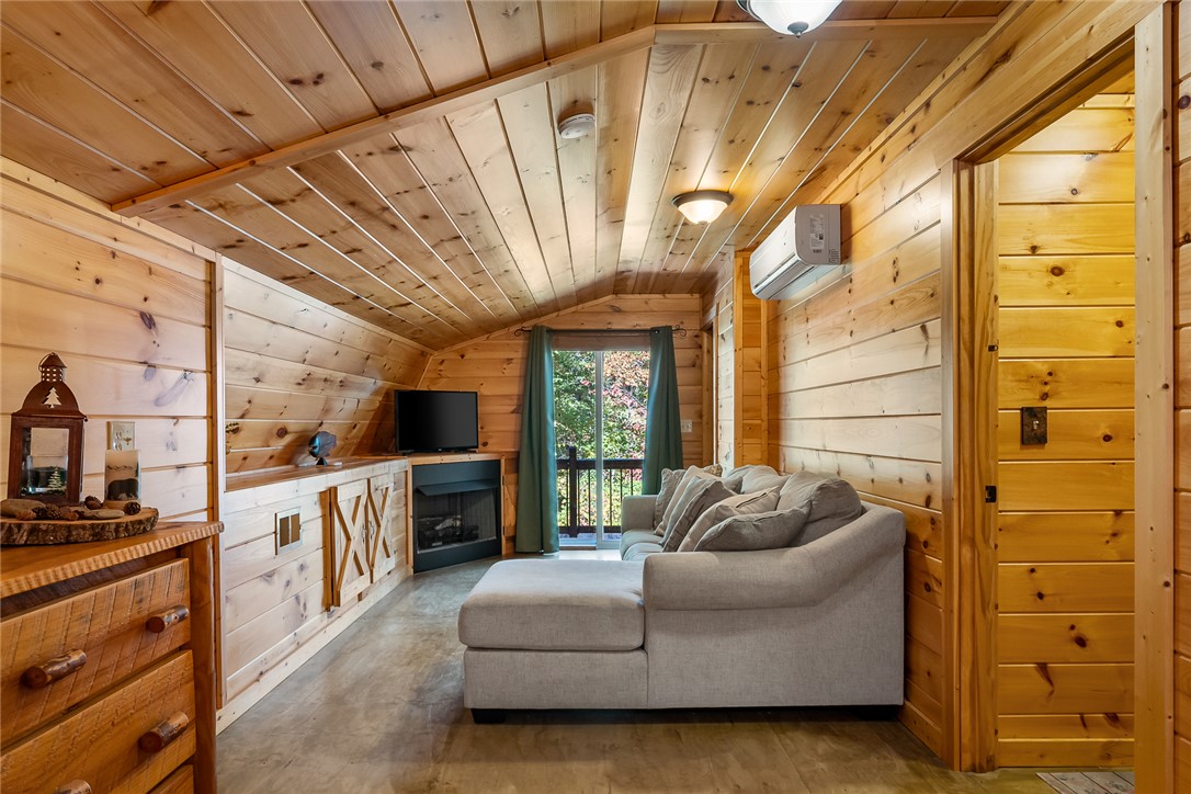 283 Cassidy Bridge Road Mountain Rest, SC 29664 - Photo 27 of 49