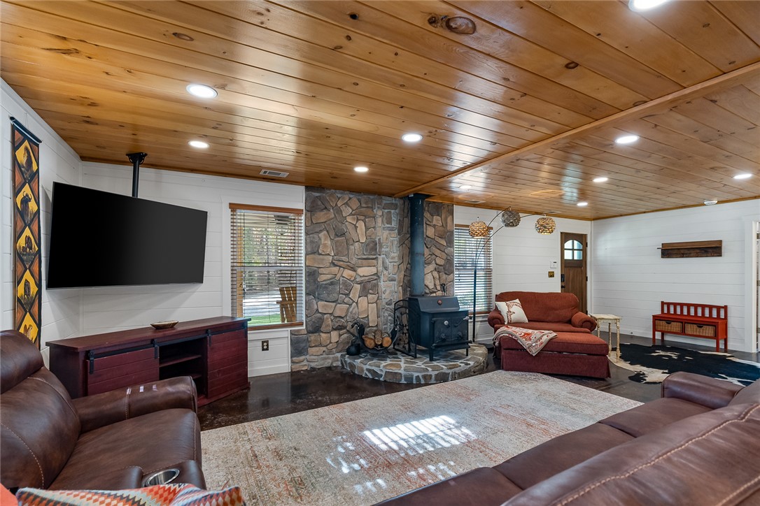 283 Cassidy Bridge Road Mountain Rest, SC 29664 - Photo 8 of 49