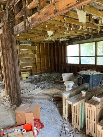 $30,000 | 19 West State Street, Dolgeville, NY 13329