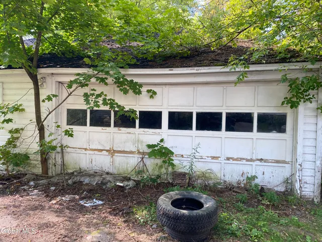 $30,000 | 19 West State Street, Dolgeville, NY 13329