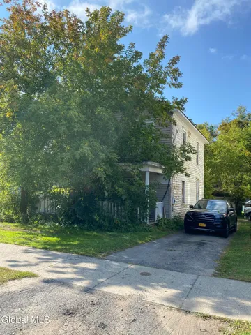 $30,000 | 19 West State Street, Dolgeville, NY 13329