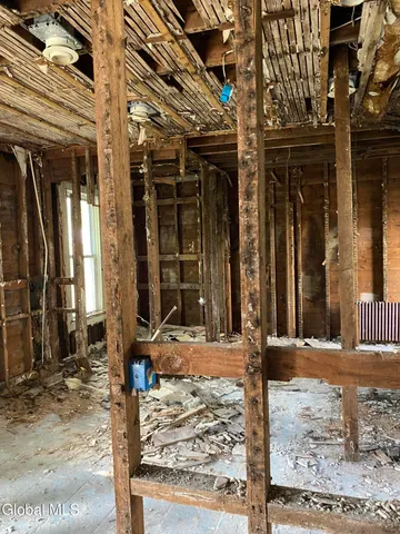 $30,000 | 19 West State Street, Dolgeville, NY 13329