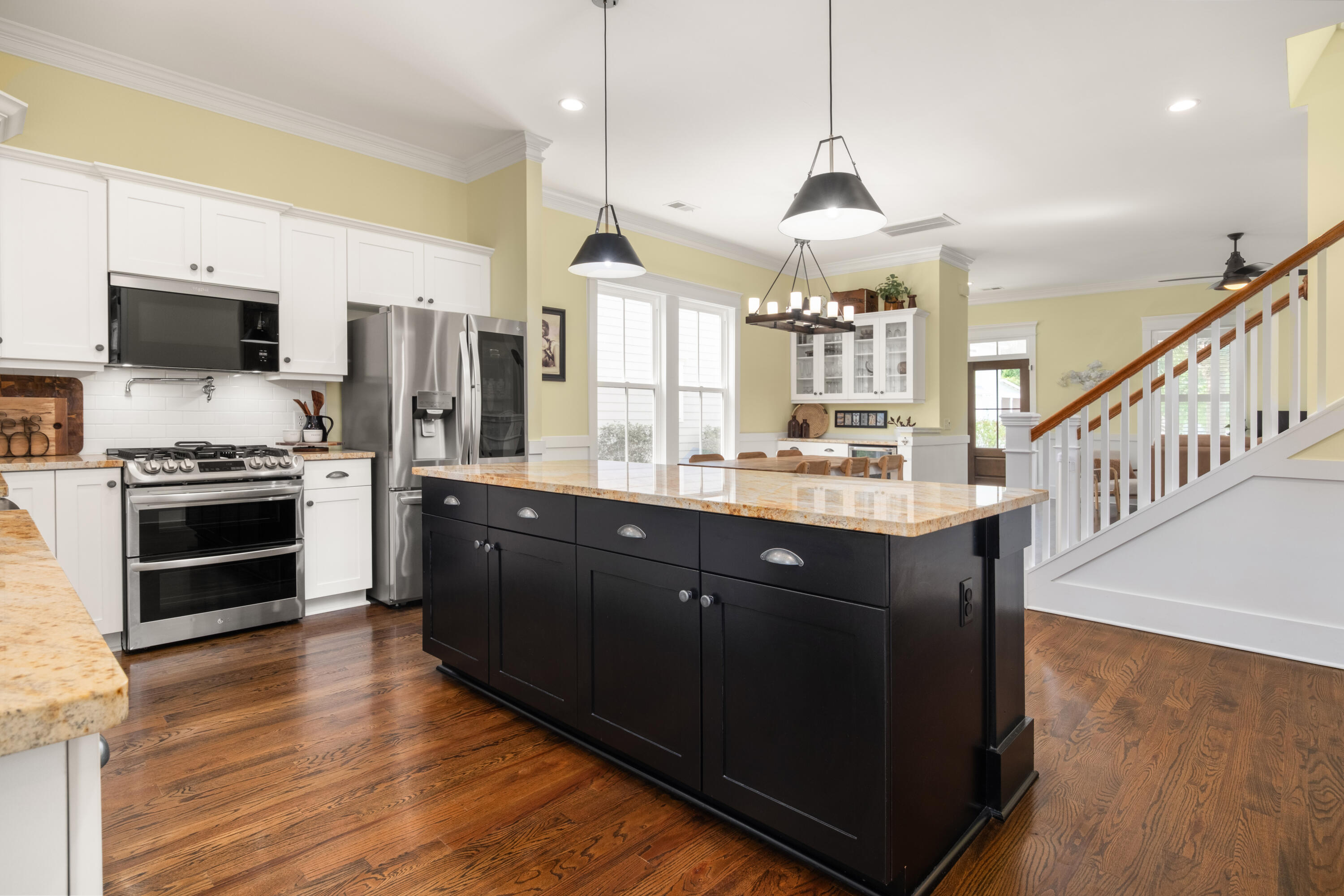 481 Bramson Court Mount Pleasant, SC 29464 - Photo 14 of 55 481 Bramson Ct_Eterna Media-16