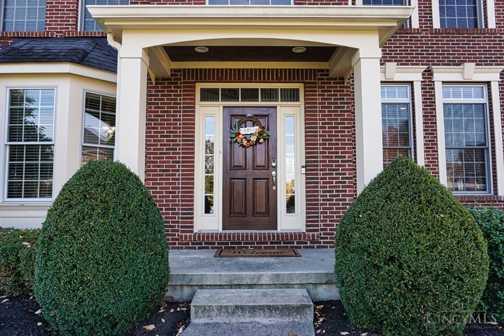 3918 The Ridings Mason, OH 45040 - Photo 2 of 46