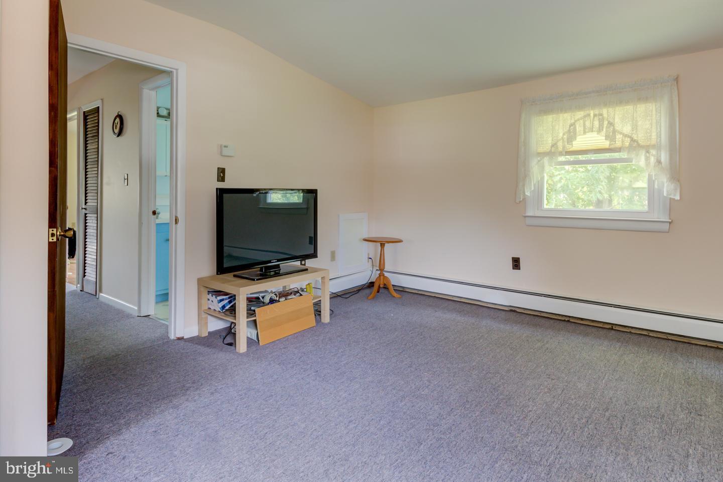 166 Tweed Road Oxford, PA 19363 - Photo 13 of 21 Gallery Image 13