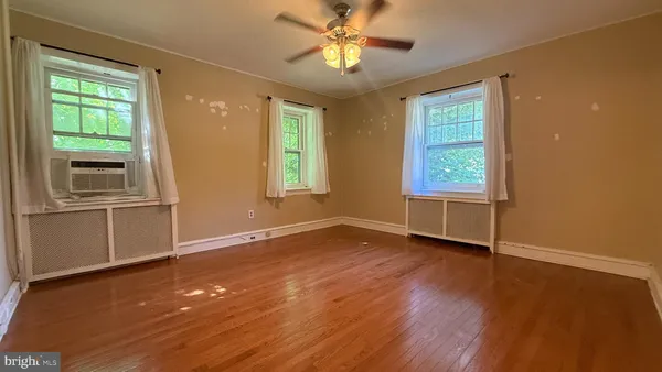 $1,500 | 316 Gerard Avenue, Unit C, Elkins Park, PA 19027