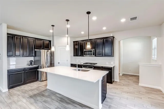 $2,395 | Undisclosed Address, Liberty Hill, TX 78642