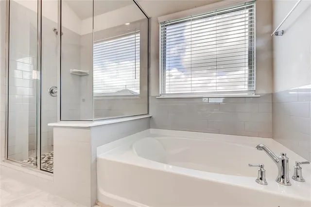 $2,395 | Undisclosed Address, Liberty Hill, TX 78642