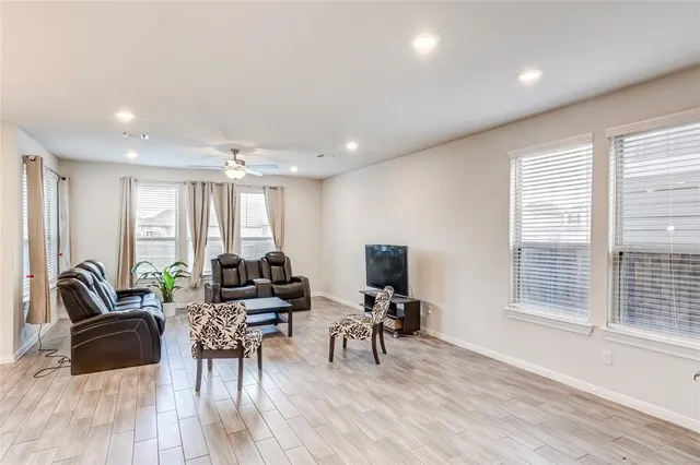 $2,395 | Undisclosed Address, Liberty Hill, TX 78642